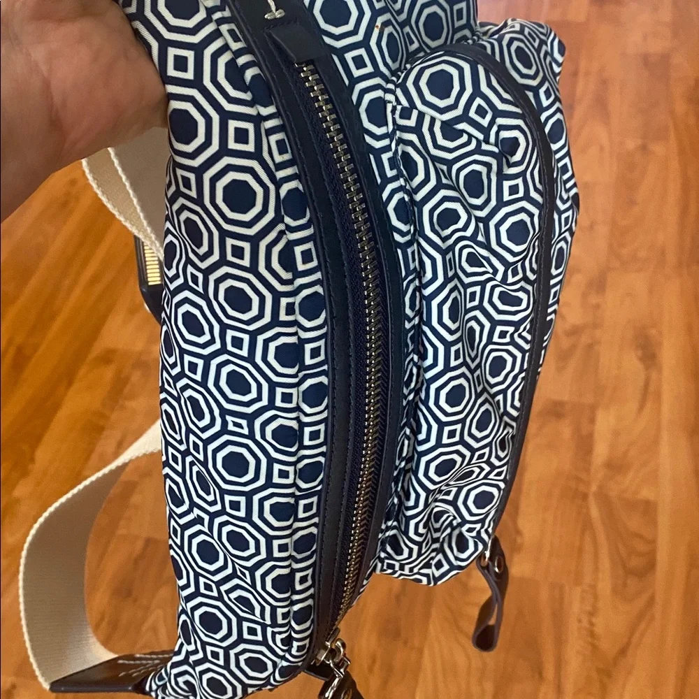💙🤍Stylish Blue Tory Burch Nylon Fanny Pack💙🤍